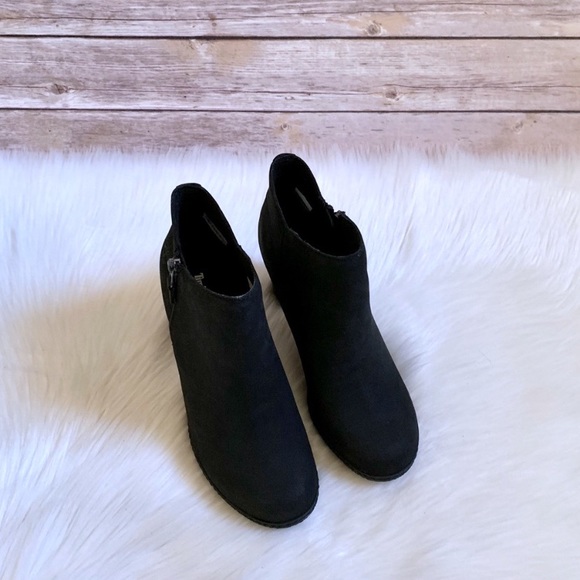 Timberland Black Tillston Ankle Boots - Picture 5 of 8